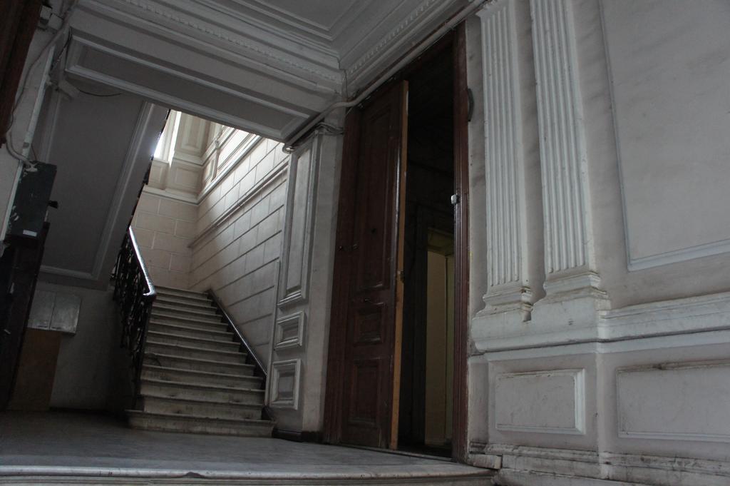 Dali'S Royal Apartment 第比利斯 外观 照片