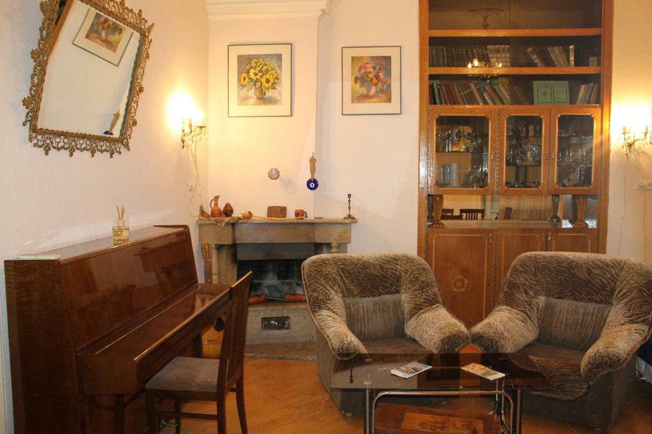 Dali'S Royal Apartment 第比利斯 外观 照片